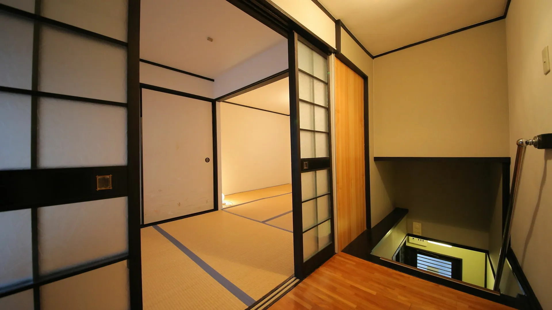 Kyomachiya Nijojo-An Apartment Kyoto Japan
